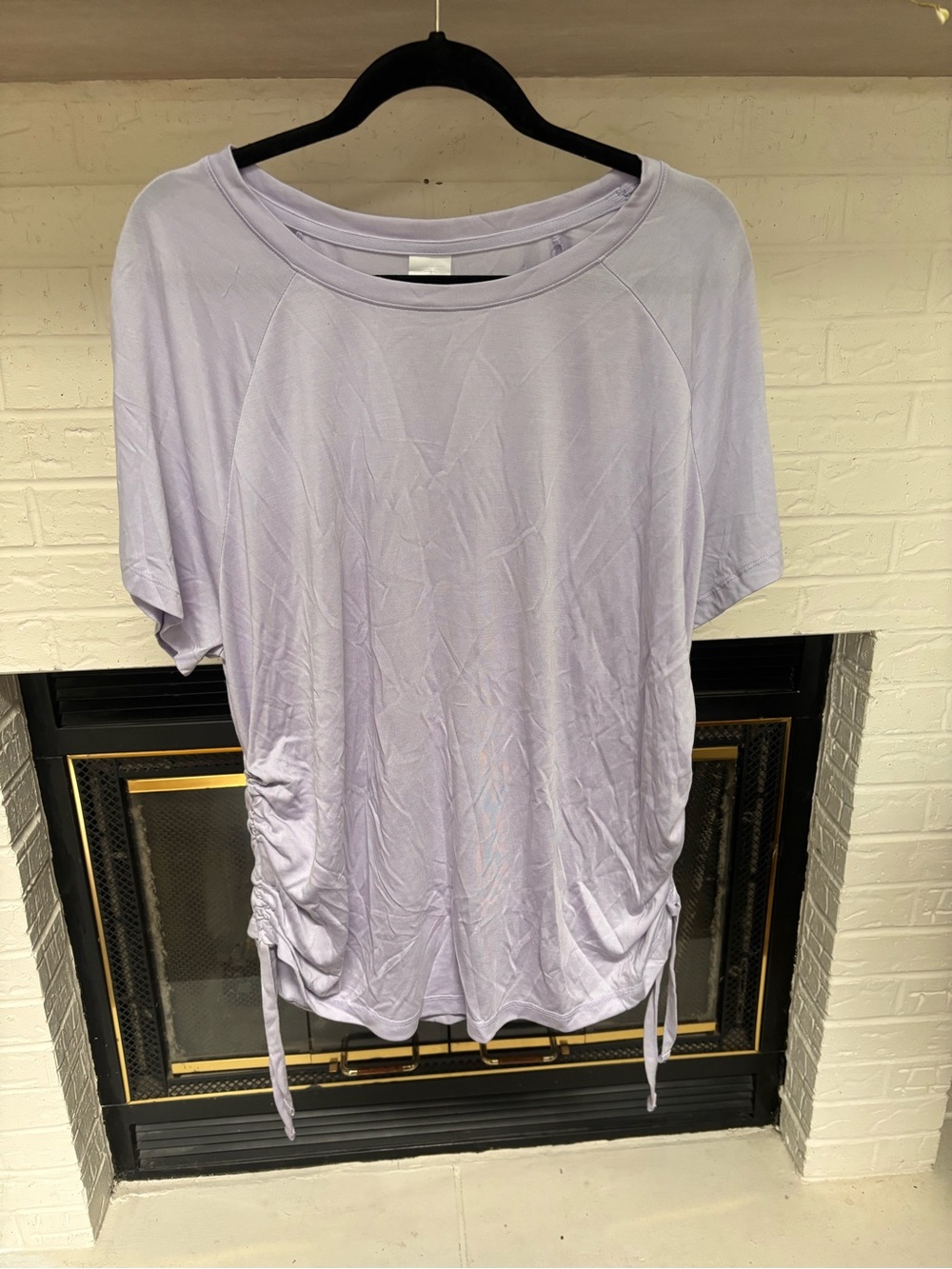 Avia Light Lavender Short Sleeve Ruched Side Tee